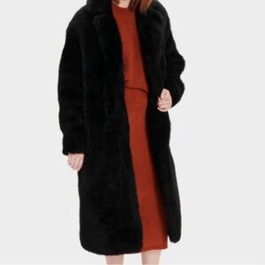 UGG Esme Long Shearling Coat‼️‼️‼️‼️